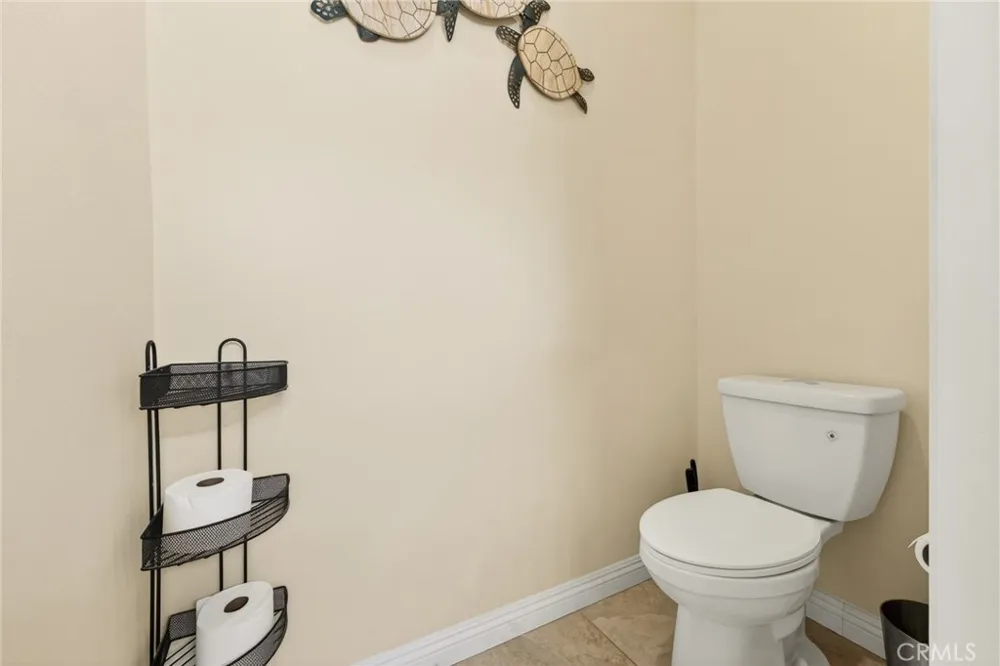 1710 Reyes Beaumont, CA 92223
