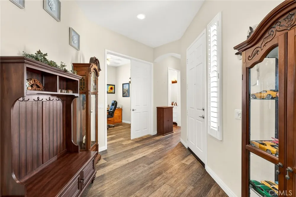 1710 Reyes Beaumont, CA 92223
