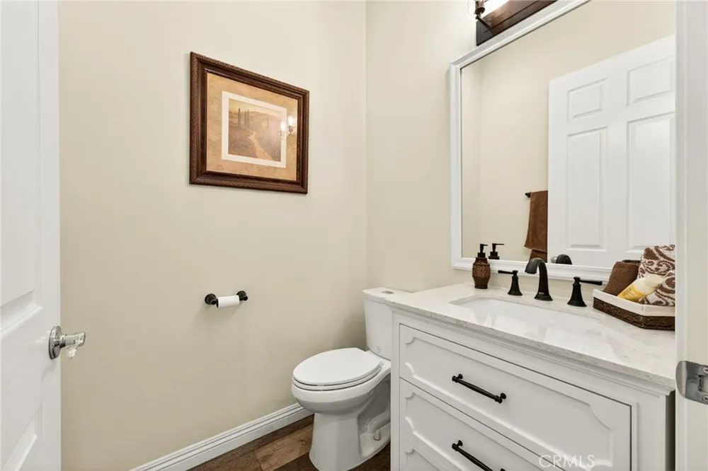 1710 Reyes Beaumont, CA 92223