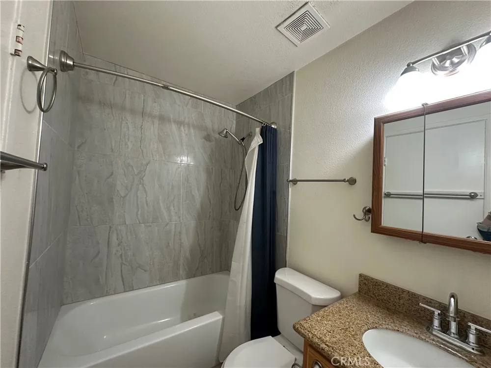18101 Via Amorosa #2 Rowland Heights, CA 91748