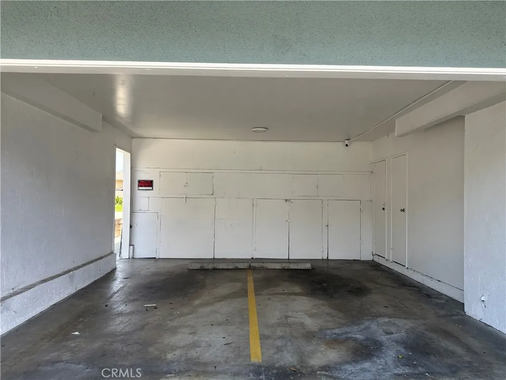 18101 Via Amorosa #2 Rowland Heights, CA 91748