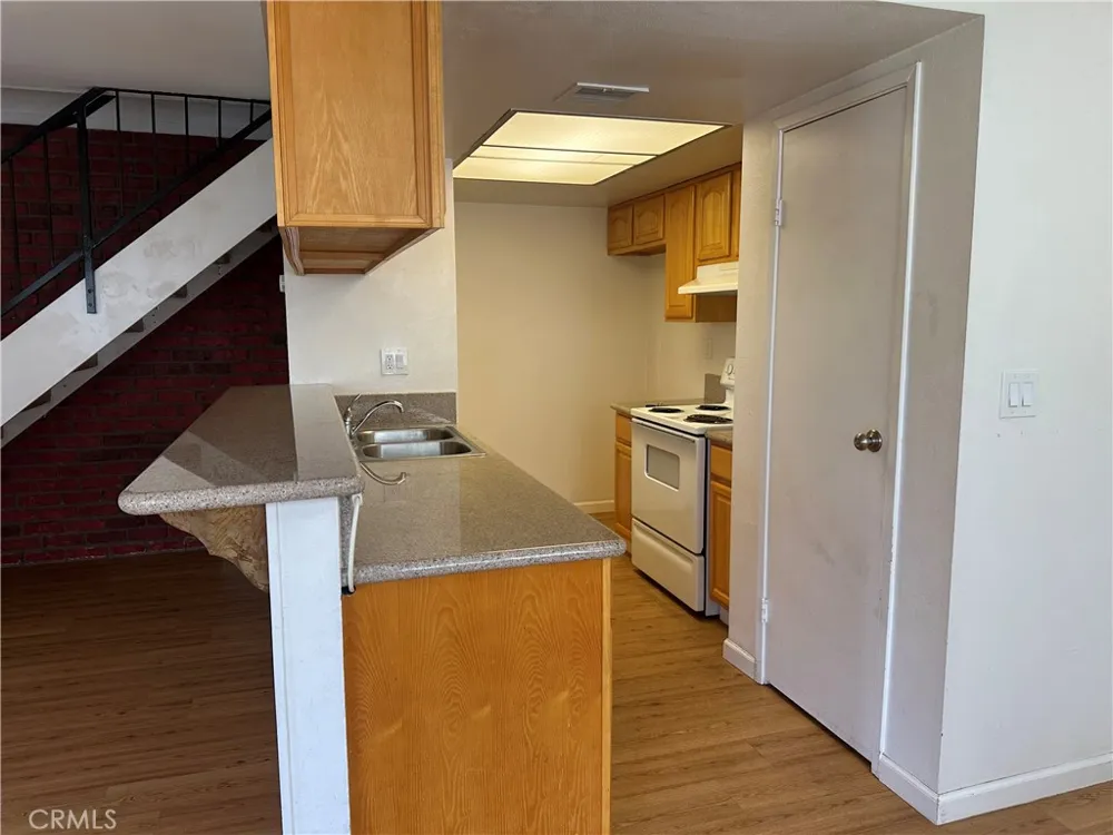 18101 Via Amorosa #2 Rowland Heights, CA 91748