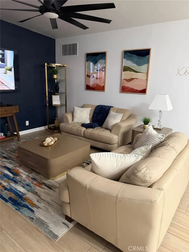 44725 Dakota Indian Wells, CA 92210