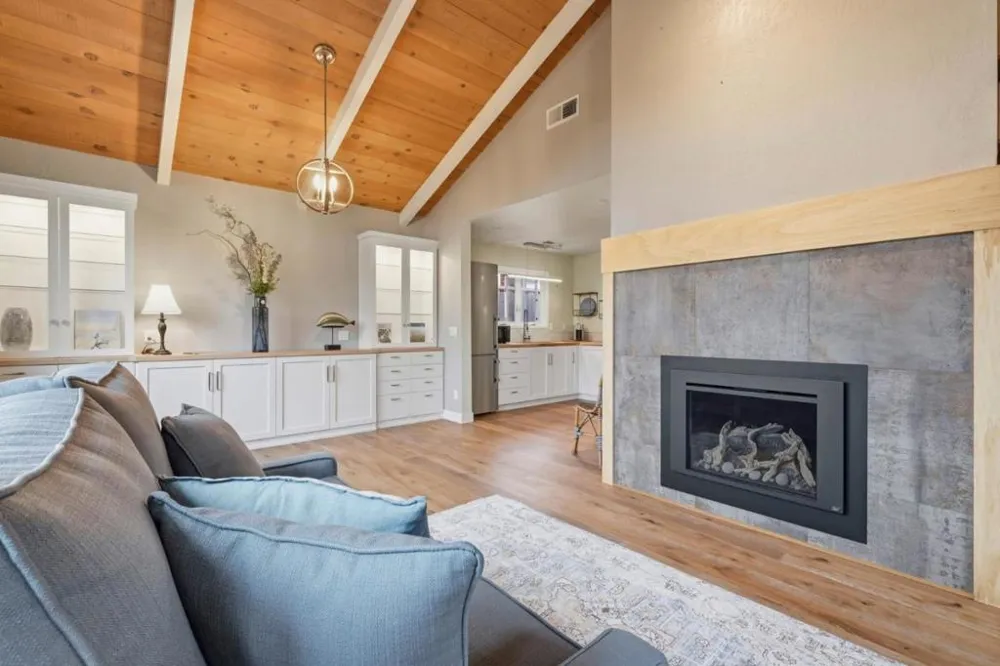 212 3rd Avenue Santa Cruz, CA 95062