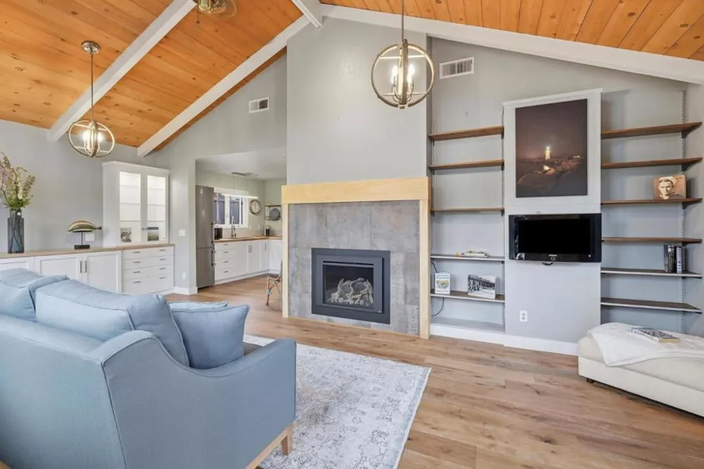 212 3rd Avenue Santa Cruz, CA 95062