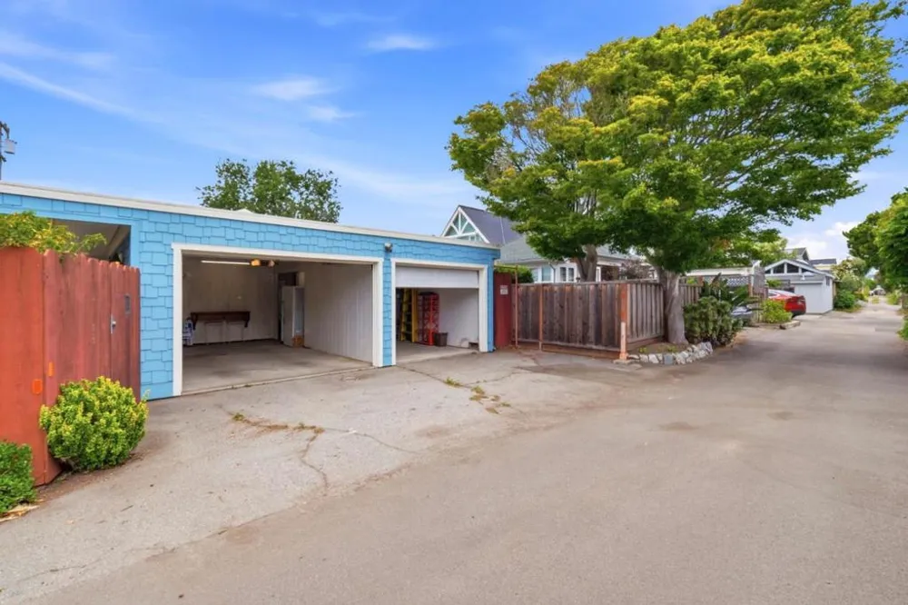 212 3rd Avenue Santa Cruz, CA 95062