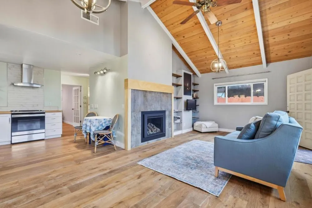 212 3rd Avenue Santa Cruz, CA 95062