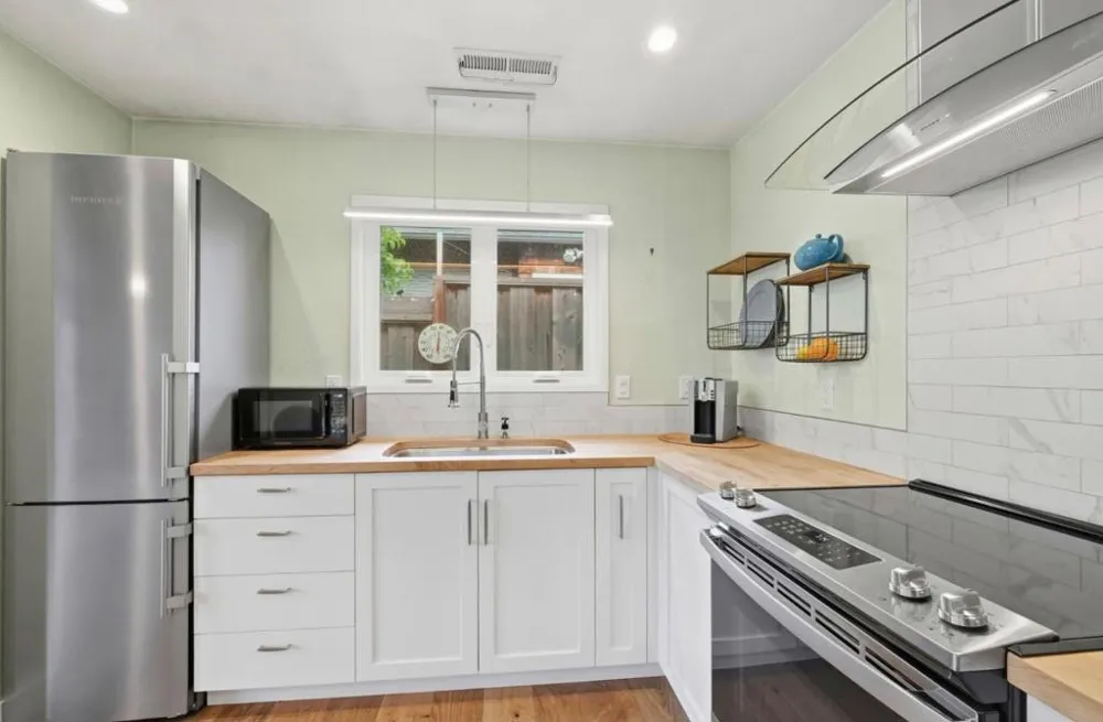 212 3rd Avenue Santa Cruz, CA 95062