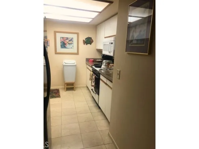 200 E Racquet Club Road #19 Palm Springs, CA 92262