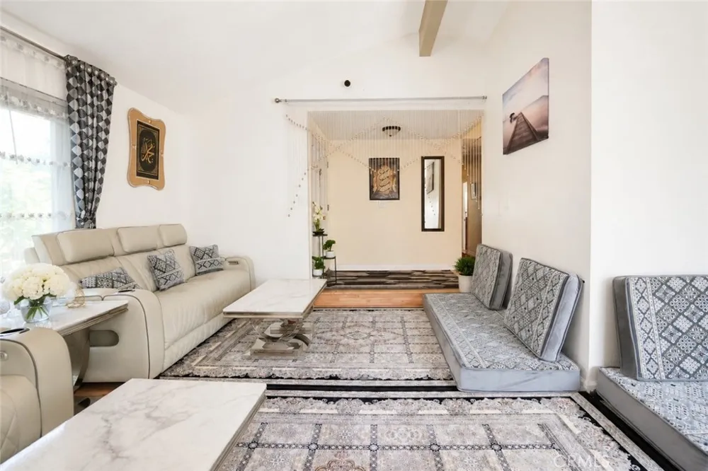 4100 Ahwahnee Court Modesto, CA 95356