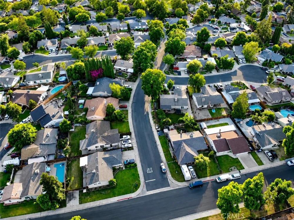 4100 Ahwahnee Court Modesto, CA 95356