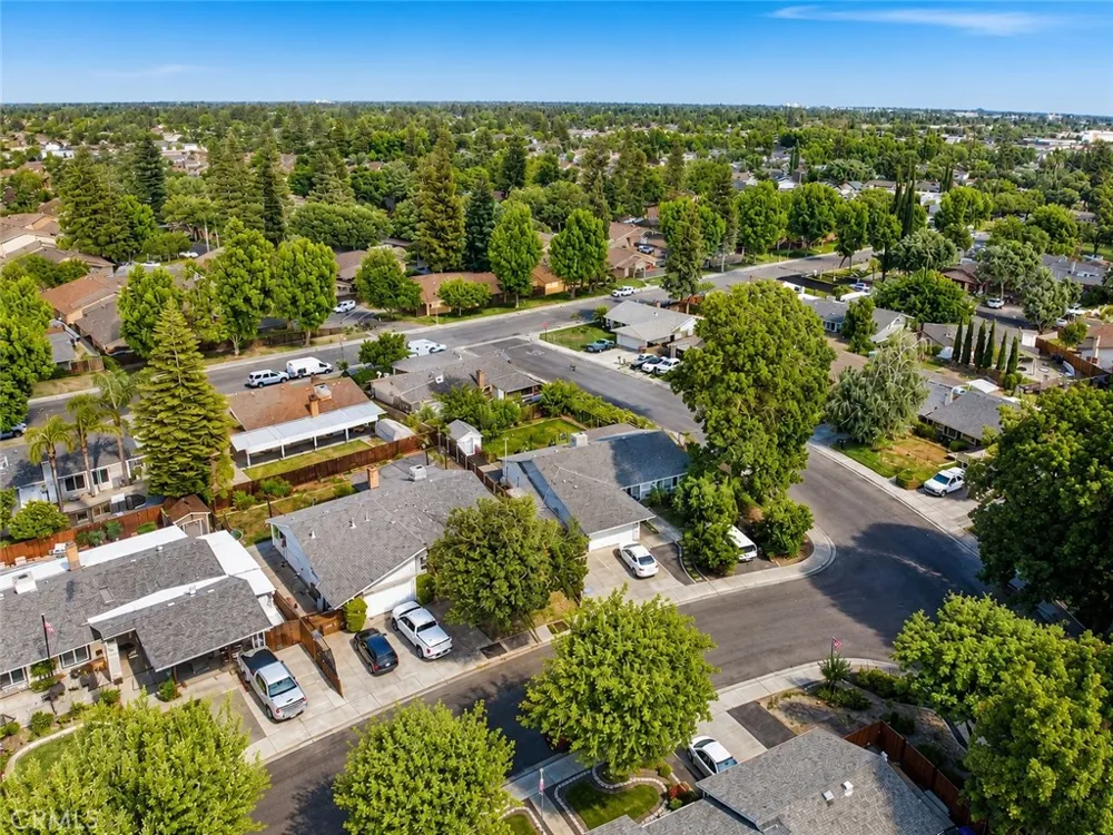 4100 Ahwahnee Court Modesto, CA 95356