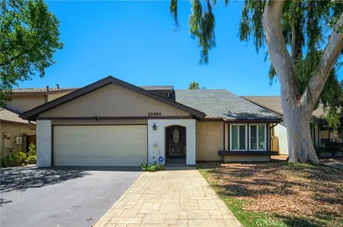 20454 Elkwood