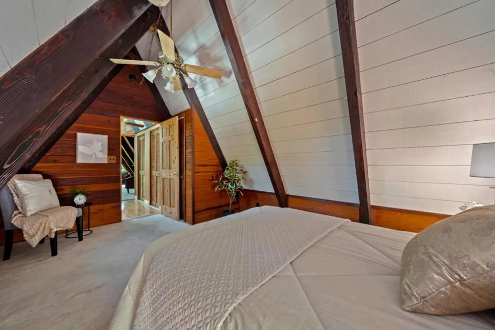25405 Adams Road Los Gatos, CA 95033