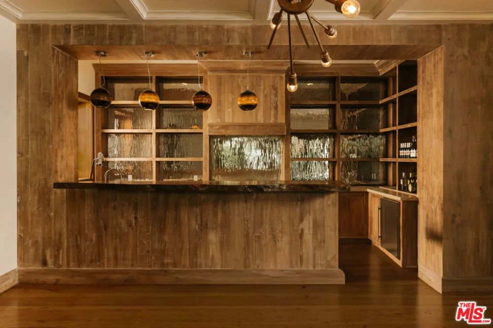 1105 Rivas Canyon Road Pacific Palisades, CA 90272