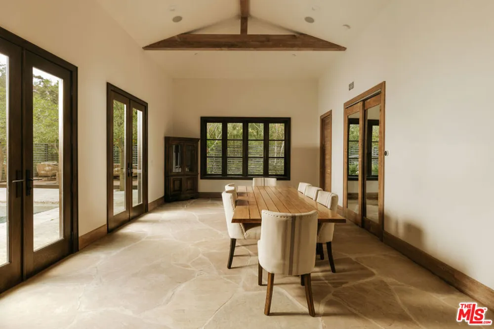 1105 Rivas Canyon Road Pacific Palisades, CA 90272
