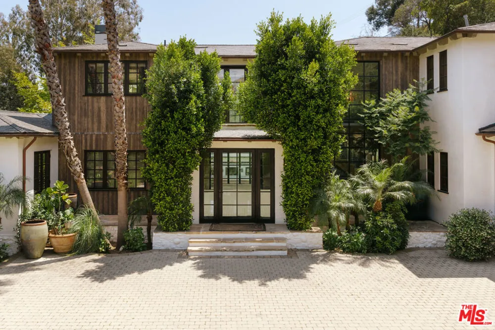 1105 Rivas Canyon Road Pacific Palisades, CA 90272