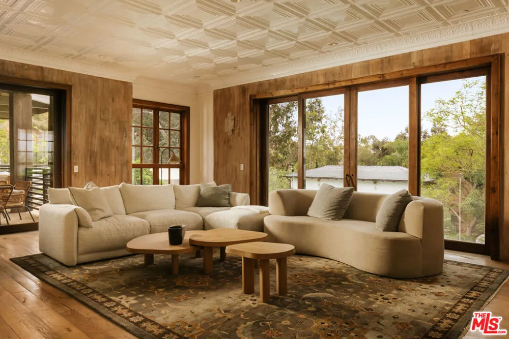 1105 Rivas Canyon Road Pacific Palisades, CA 90272