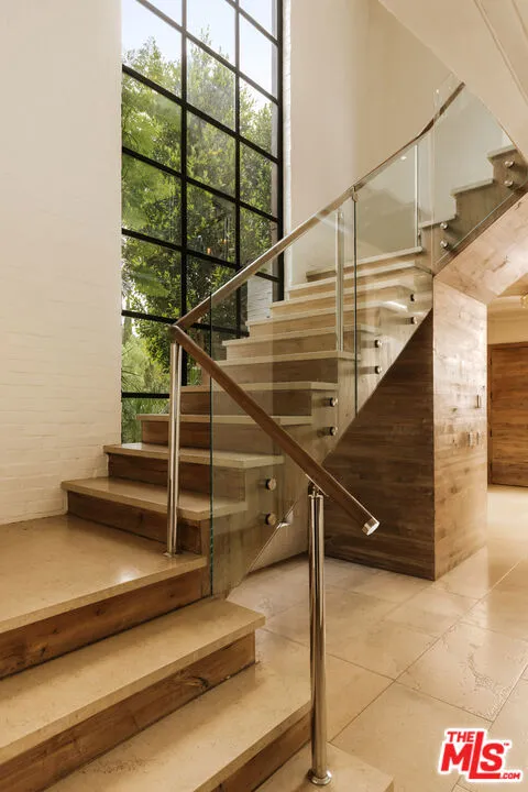 1105 Rivas Canyon Road Pacific Palisades, CA 90272