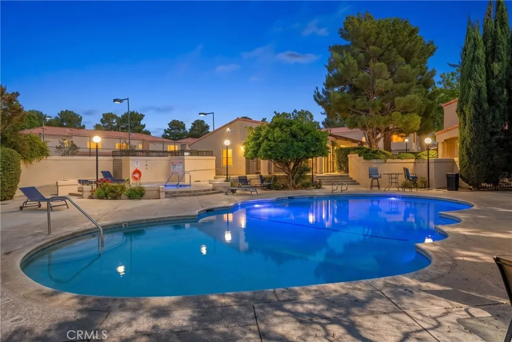 43441 30th St W #3 Lancaster, CA 93536