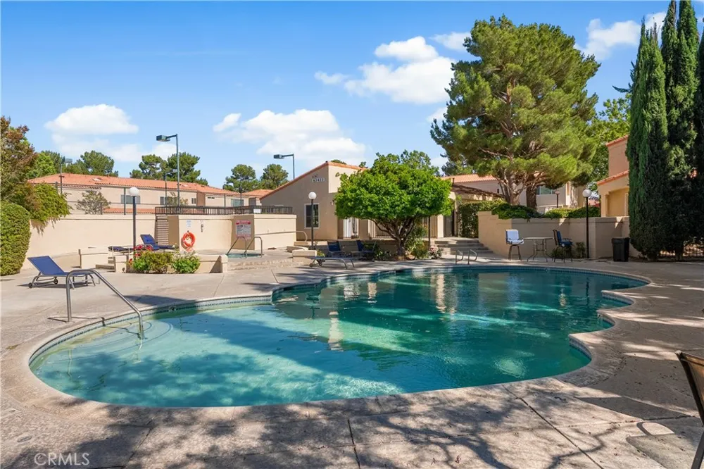 43441 30th St W #3 Lancaster, CA 93536
