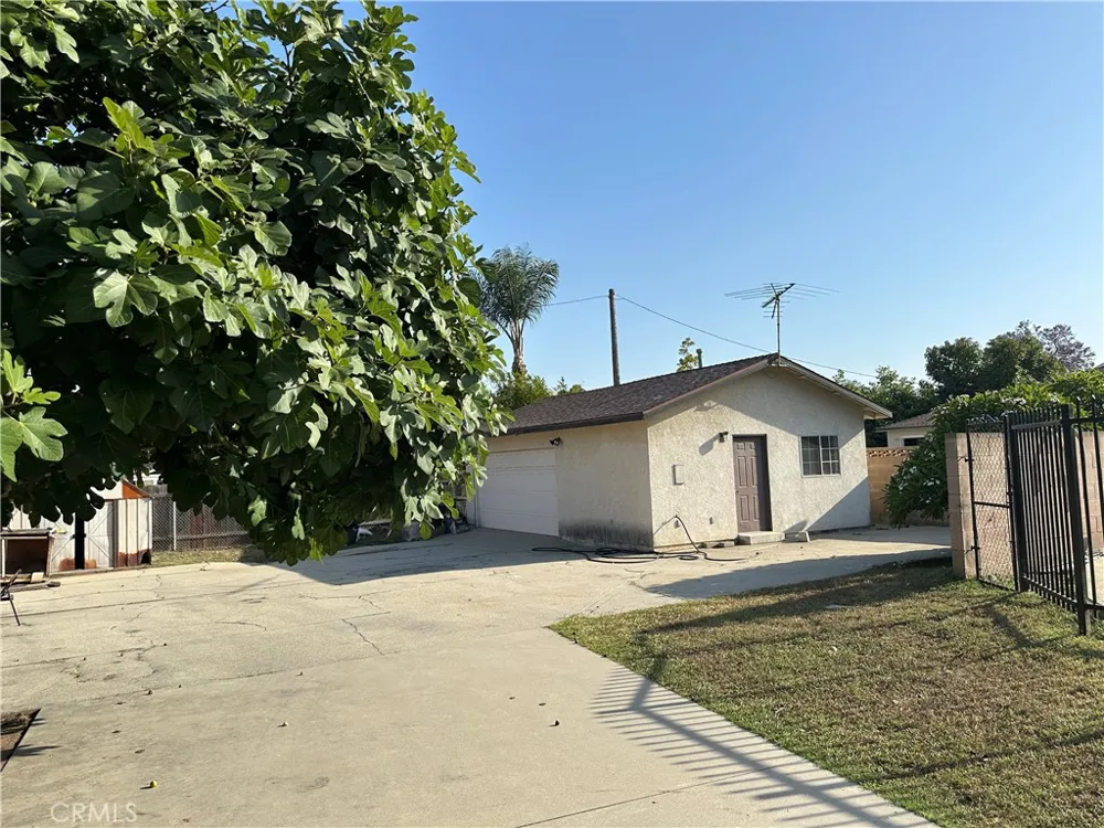 9416 Broadway Temple City, CA 91780