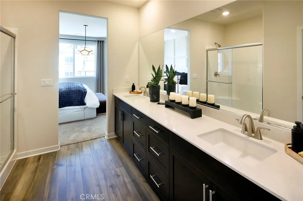 9833 Crossbay Loop #703 Jurupa Valley, CA 92509