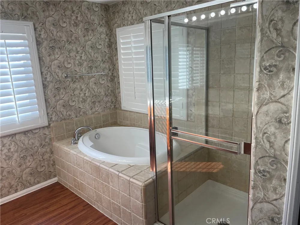 15058 Zircon Victorville, CA 92394