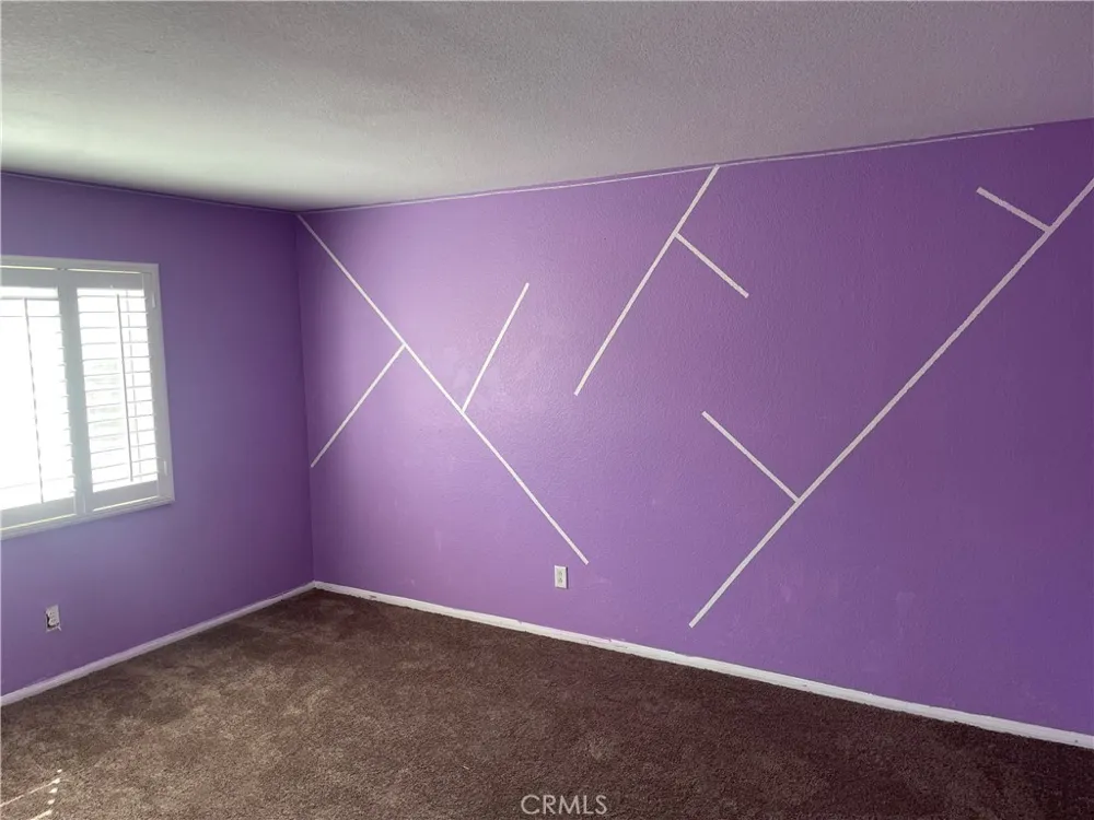 15058 Zircon Victorville, CA 92394