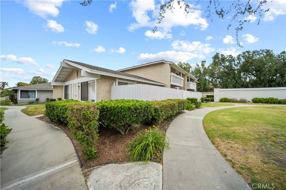 3431 Highwood Court #136 Simi Valley, CA 93063