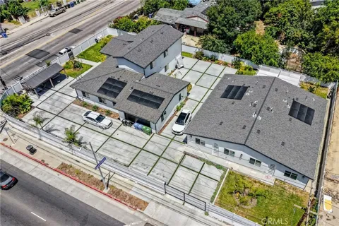 18853 Saticoy Street