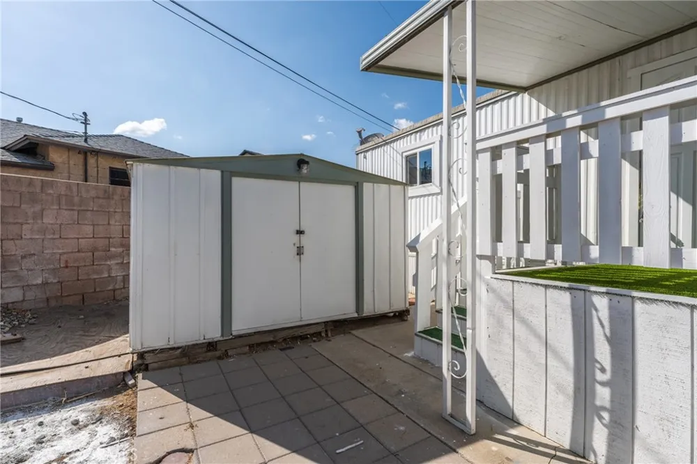 17455 Marygold Avenue #5 Bloomington, CA 92316