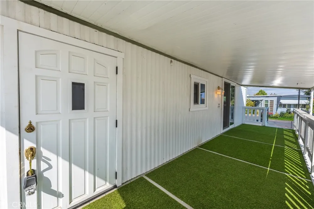 17455 Marygold Avenue #5 Bloomington, CA 92316