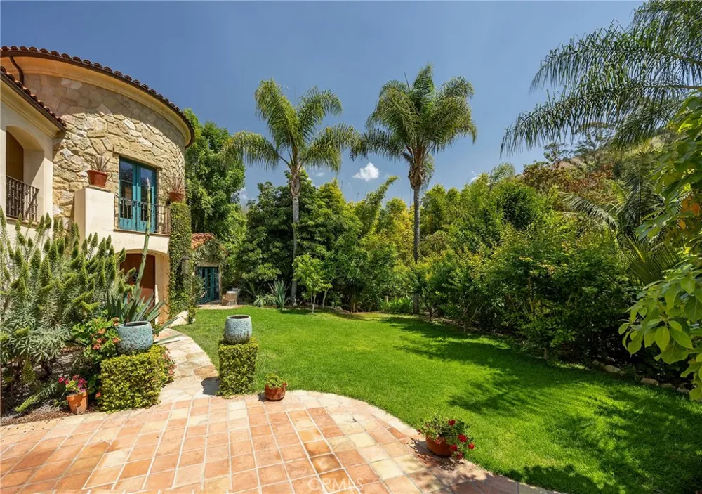 1493 Sycamore Canyon Road Montecito, CA 93108