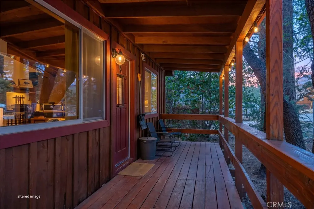 451 Cedar Lane Sugarloaf, CA 92386
