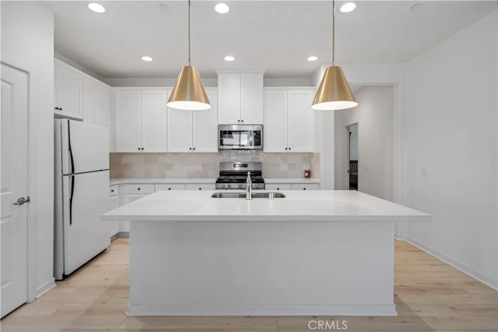 3625 Santa Ynez Court Rosamond, CA 93560