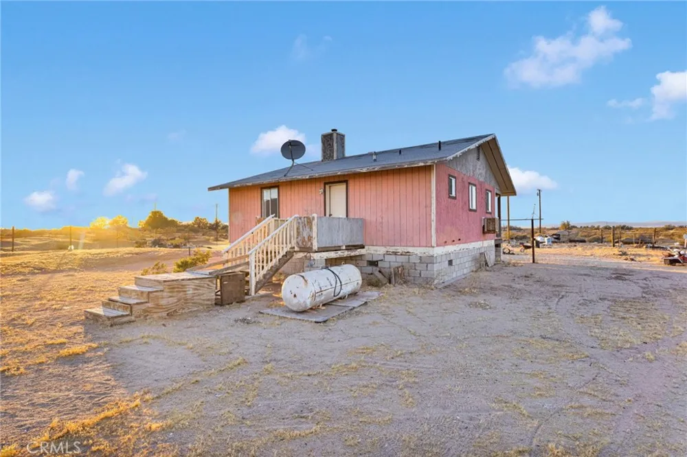 46969 Tonopah Newberry Springs, CA 92365