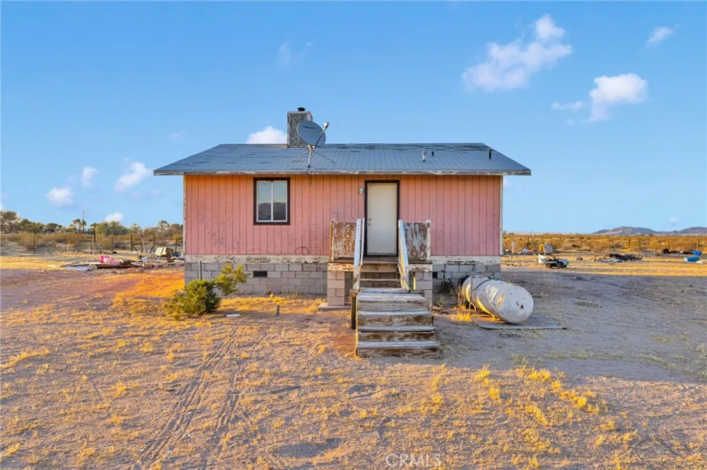 46969 Tonopah Newberry Springs, CA 92365
