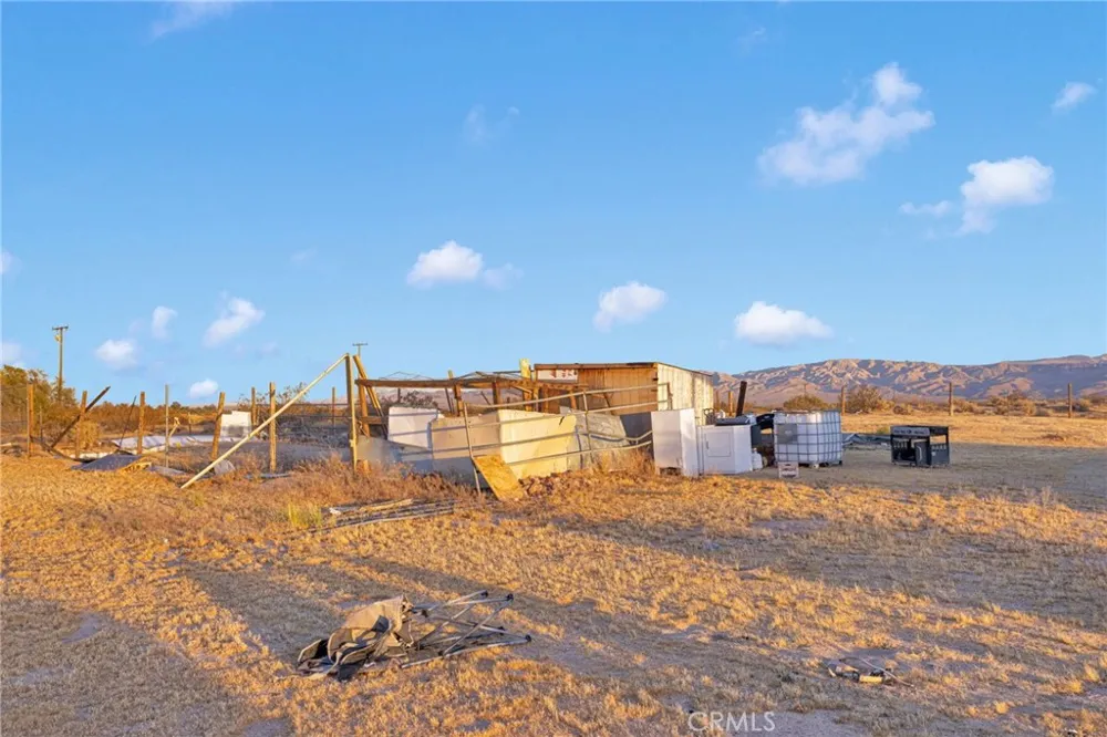 46969 Tonopah Newberry Springs, CA 92365
