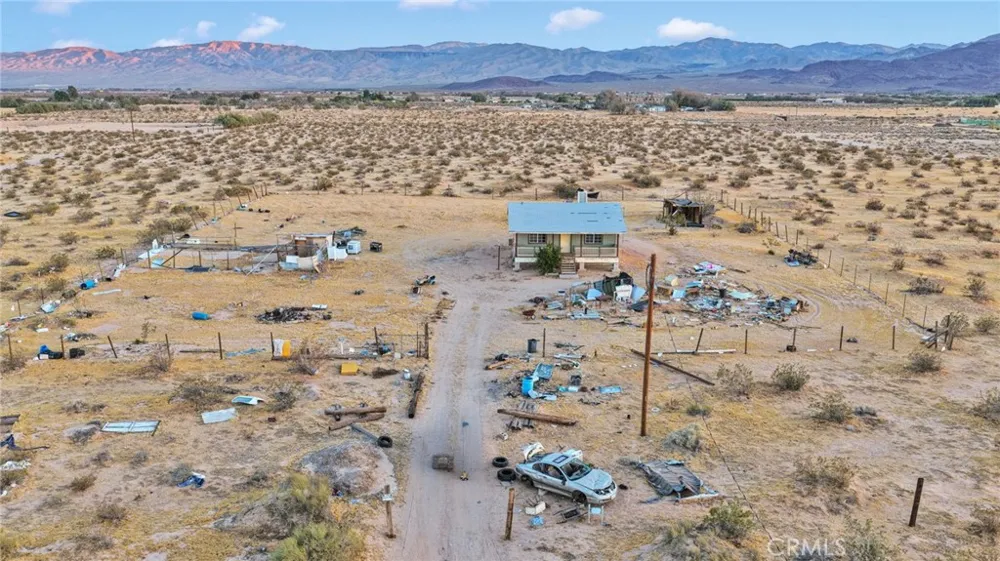 46969 Tonopah Newberry Springs, CA 92365