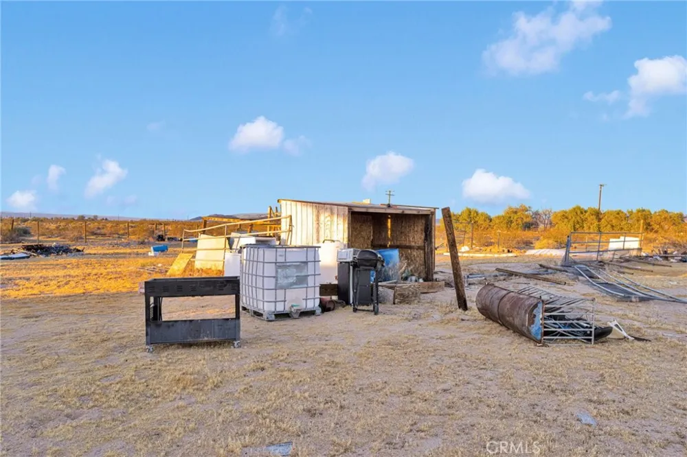 46969 Tonopah Newberry Springs, CA 92365