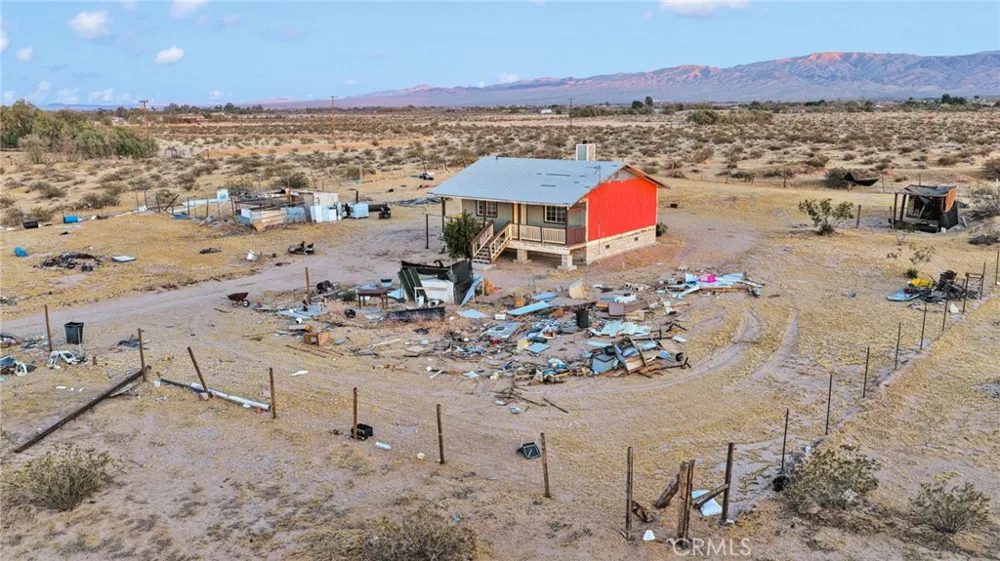 46969 Tonopah Newberry Springs, CA 92365