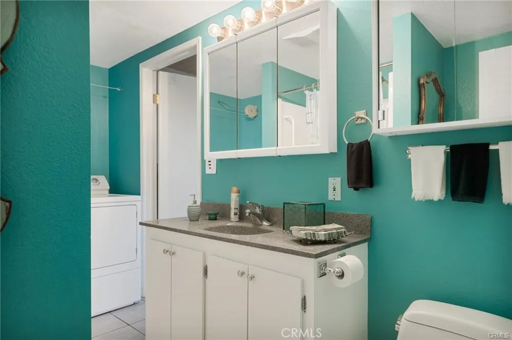 30400 Live Oak Running Springs, CA 92382