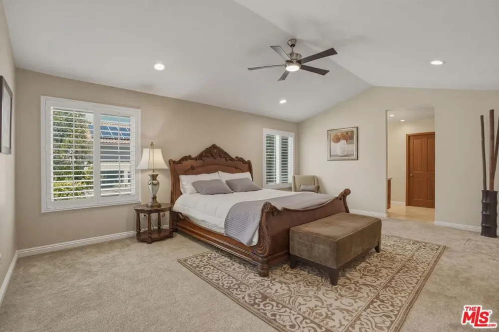 29061 Saddlebrook Drive Agoura Hills, CA 91301