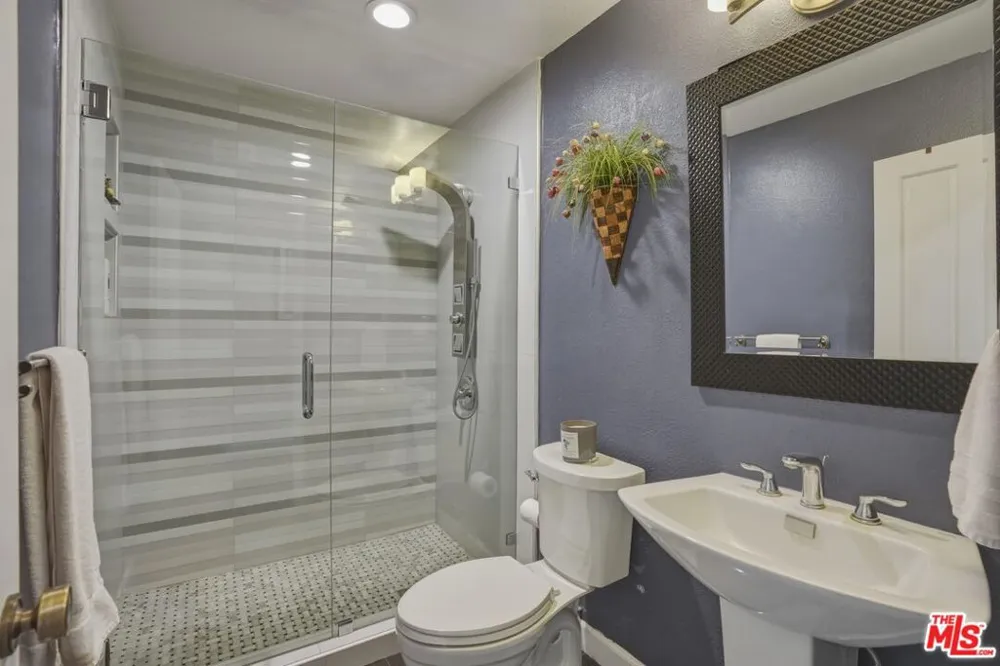 29061 Saddlebrook Drive Agoura Hills, CA 91301