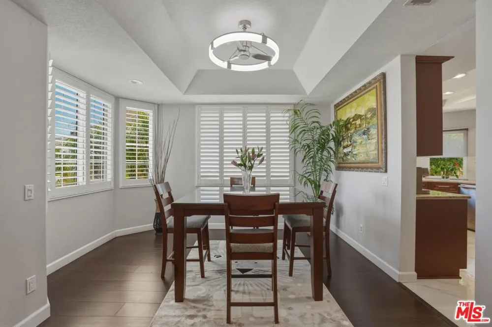 29061 Saddlebrook Drive Agoura Hills, CA 91301
