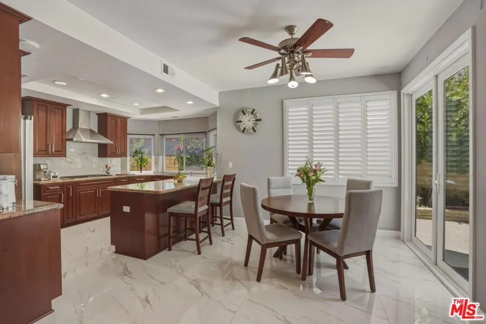 29061 Saddlebrook Drive Agoura Hills, CA 91301