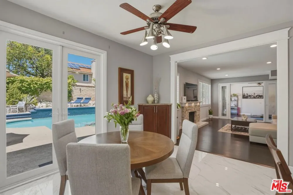 29061 Saddlebrook Drive Agoura Hills, CA 91301