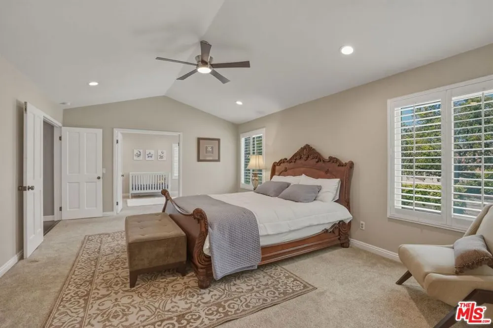 29061 Saddlebrook Drive Agoura Hills, CA 91301