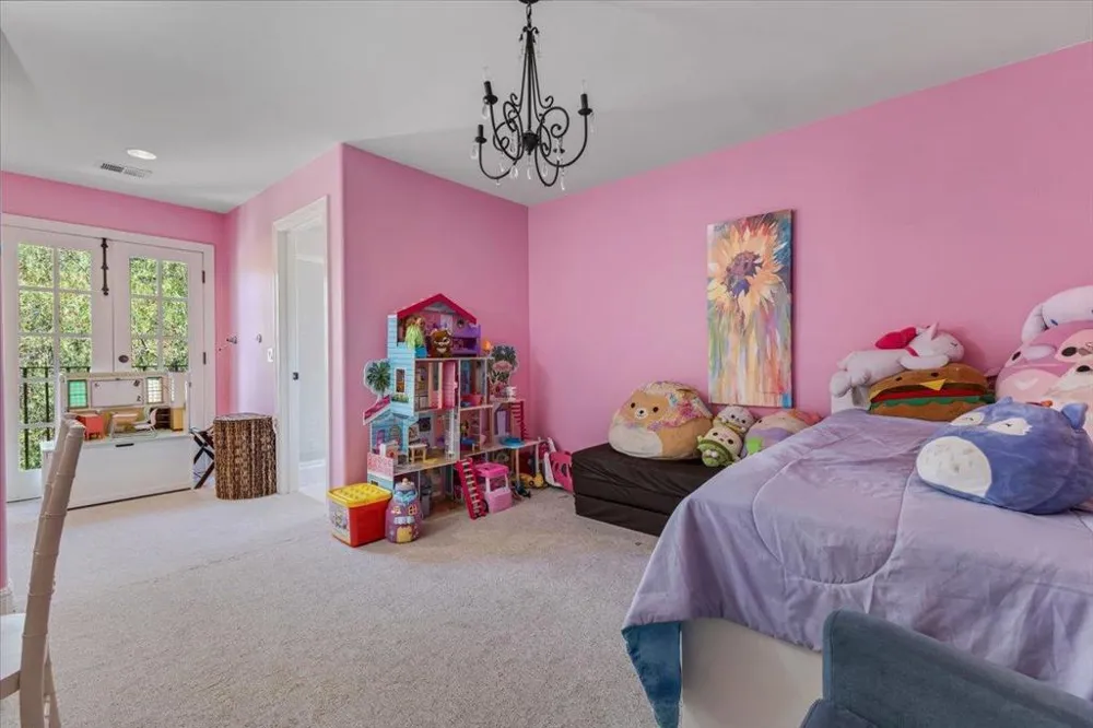 2727 Thomas Road Hollister, CA 95023